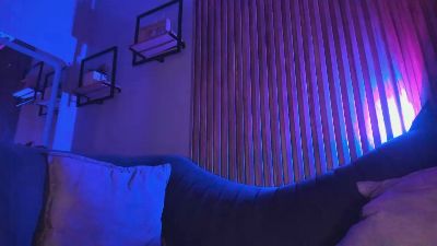 JuliethCruz live cam on Cam4