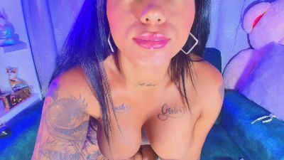 Julieth_Rossii live cam on Cam4