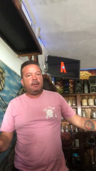Julio_hot42 live cam on Cam4