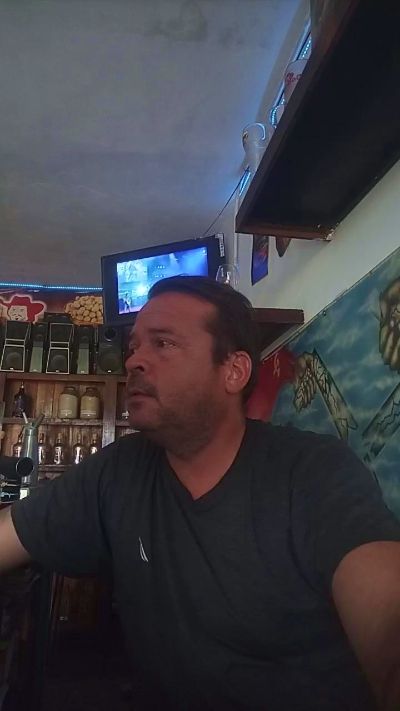 Julio_hot42 live cam on Cam4