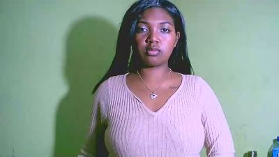 Jully03 live cam on Cam4