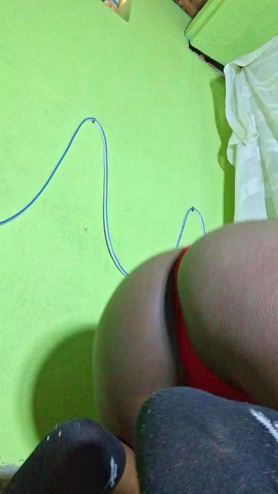 Jully03 live cam on Cam4