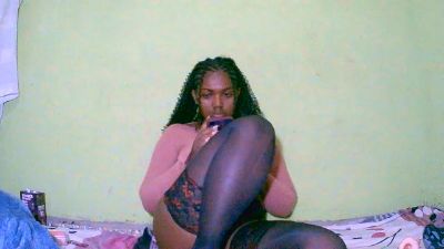 Jully03 live cam on Cam4