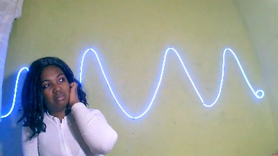 Jully03 live cam on Cam4