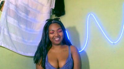 Jully03 live cam on Cam4