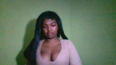 Jully03 live cam on Cam4