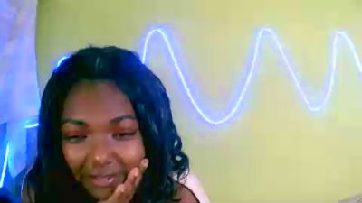 Jully03 live cam on Cam4