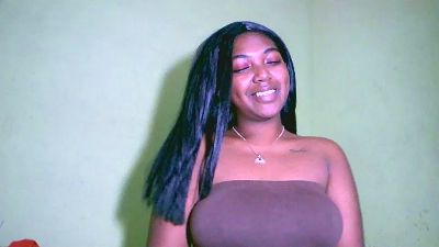 Jully03 live cam on Cam4