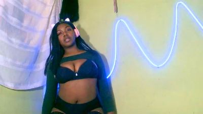 Jully03 live cam on Cam4