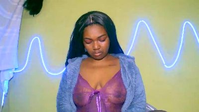 Jully03 live cam on Cam4