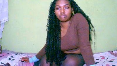 Jully03 live cam on Cam4