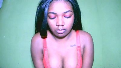Jully03 live cam on Cam4