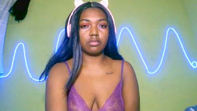 Jully03 live cam on Cam4