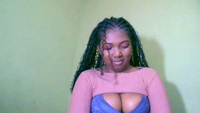 Jully03 live cam on Cam4