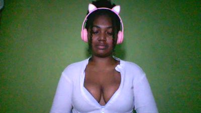 Jully03 live cam on Cam4