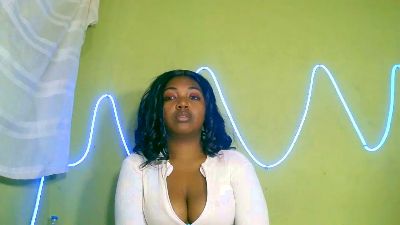Jully03 live cam on Cam4