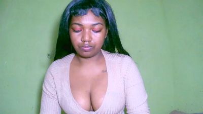 Jully03 live cam on Cam4