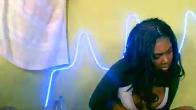 Jully03 live cam on Cam4