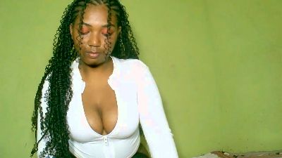 Jully03 live cam on Cam4