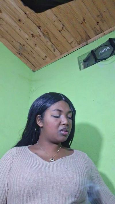 Jully03 live cam on Cam4