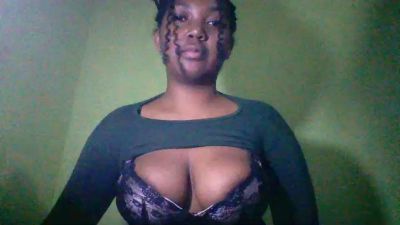 Jully03 live cam on Cam4