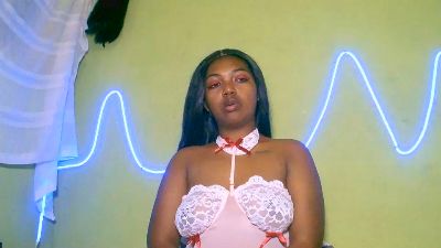 Jully03 live cam on Cam4