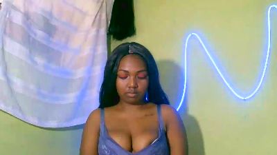 Jully03 live cam on Cam4