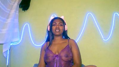 Jully03 live cam on Cam4