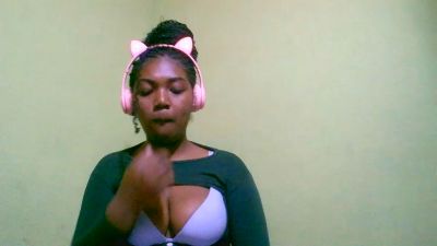 Jully03 live cam on Cam4