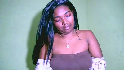Jully03 live cam on Cam4