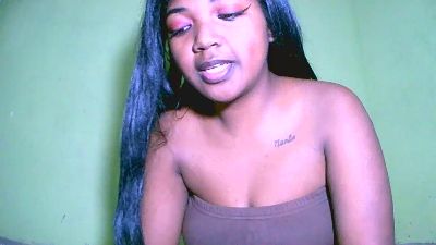 Jully03 live cam on Cam4