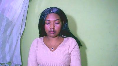 Jully03 live cam on Cam4