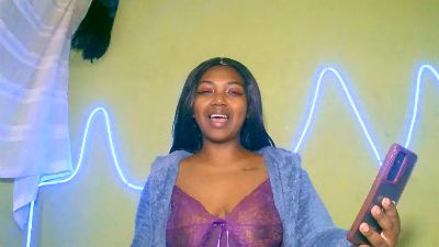 Jully03 live cam on Cam4