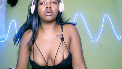 Jully03 live cam on Cam4