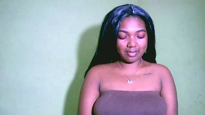 Jully03 live cam on Cam4
