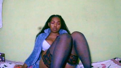 Jully03 live cam on Cam4