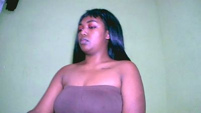 Jully03 live cam on Cam4