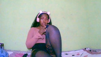 Jully03 live cam on Cam4