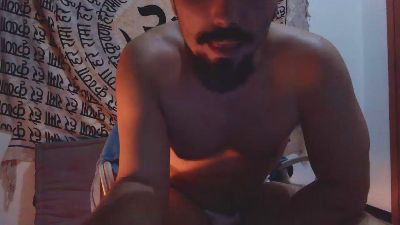Jungle_Master live cam on Cam4