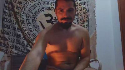 Jungle_Master live cam on Cam4