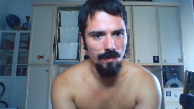 Jungle_Master live cam on Cam4