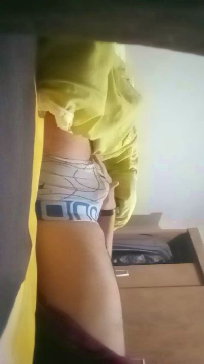 Junior21cm live cam on Cam4