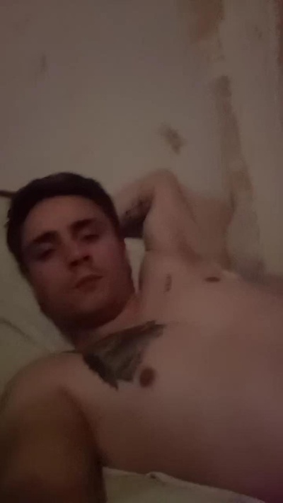 Junior54800 live cam on Cam4
