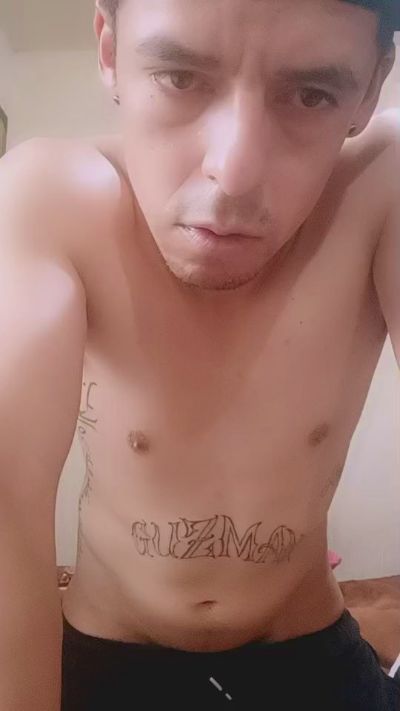 Junior_47 live cam on Cam4