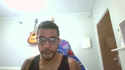 Junior_dote live cam on Cam4