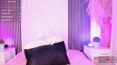 JupiterLover live cam on Cam4