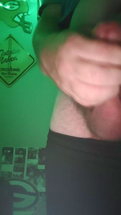 JustVaade live cam on Cam4