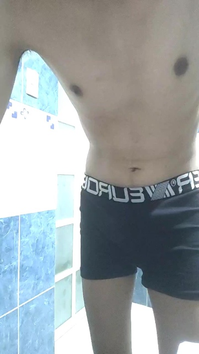 Just_Aerin live cam on Cam4