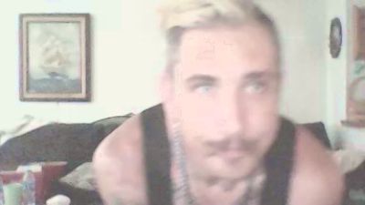 JustinPounds live cam on Cam4