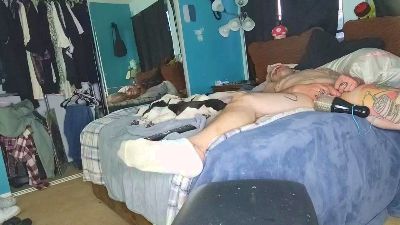 JustinPounds live cam on Cam4